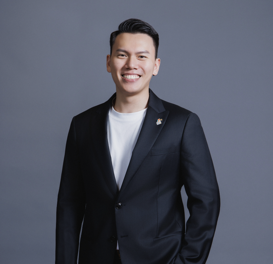 第一屆<br />
<b>Notice</b>:  Undefined index: history in <b>/home/chungshan/domains/taipeichungshanrotary.org/public_html/member-show.php</b> on line <b>180</b><br />
)